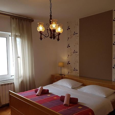 Apartments Gabriela Baska  Luaran gambar